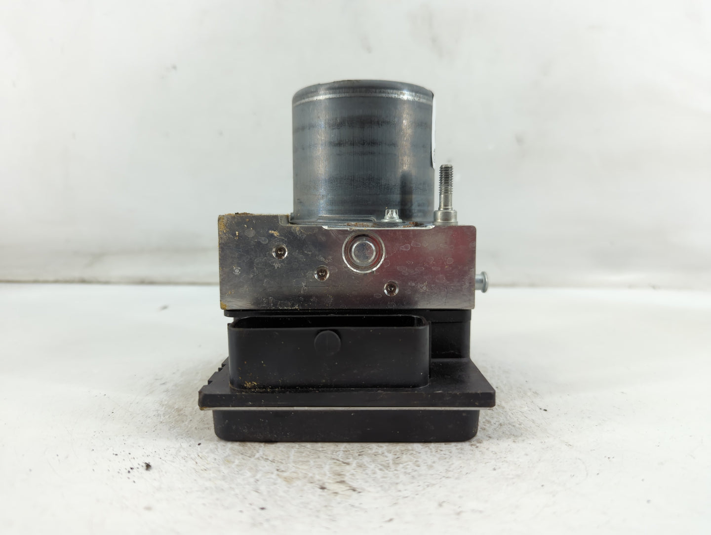 2010-2011 Jaguar Xf ABS Pump Control Module Replacement P/N:AX23-26405-AB 0 265 251 089 Fits Fits 2010 2011 OEM Used Auto Pa