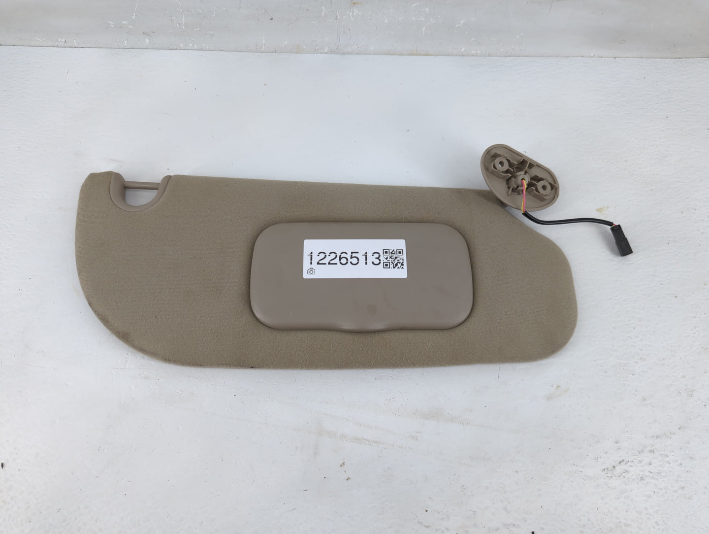 2010-2013 Jaguar Xj Sun Visor Shade Replacement Passenger Right Mirror Fits Fits 2010 2011 2012 2013 OEM Used Auto Parts - O