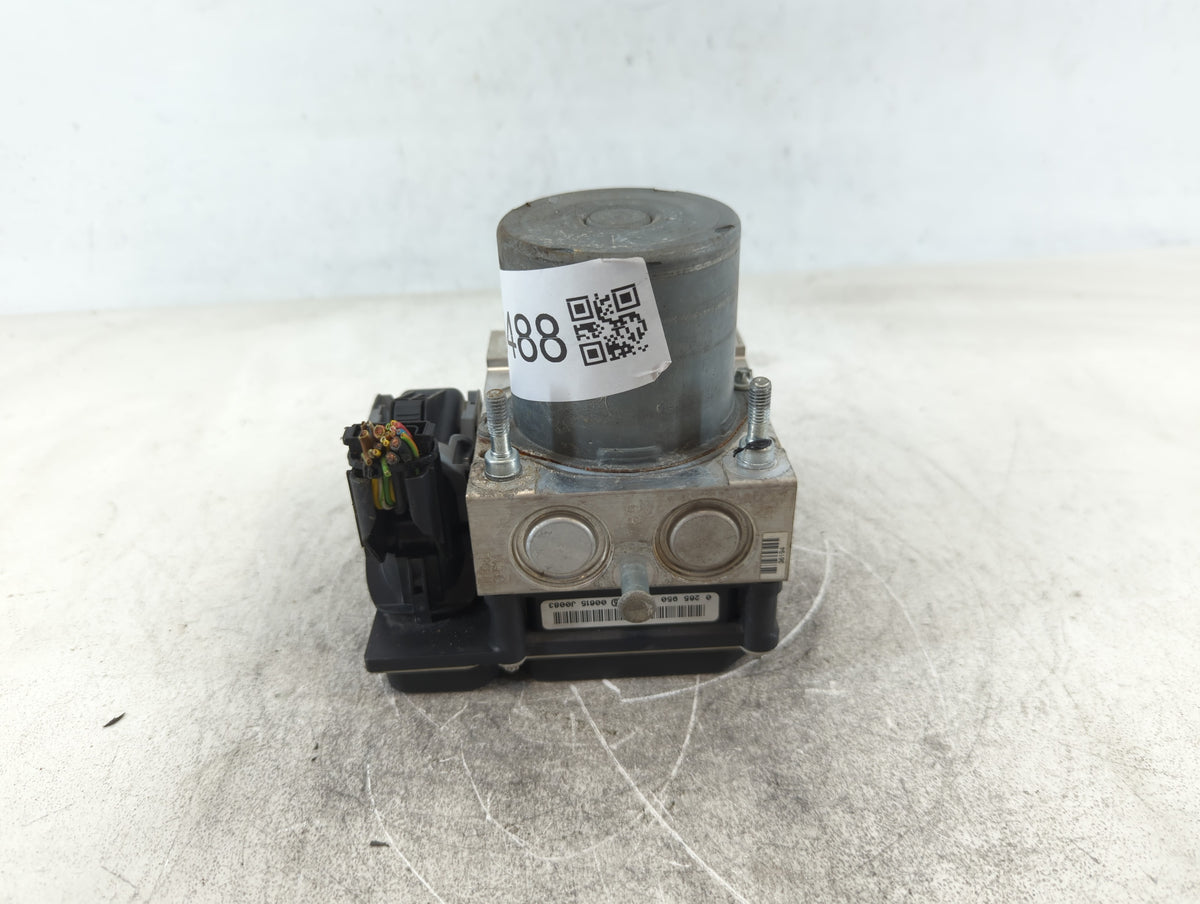 2010 Jaguar Xk150 Anti-Lock Brake ABS Pump Module Actuator OEM P/N:0 265 230 207 8W83-2C405-CC Fits Fits 2011 OEM Used Auto 