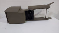 2010 Jeep Commander Center Floor Console P/N:5HQ181J3AM Fits OEM Used Auto Parts - Oemusedautoparts1.com