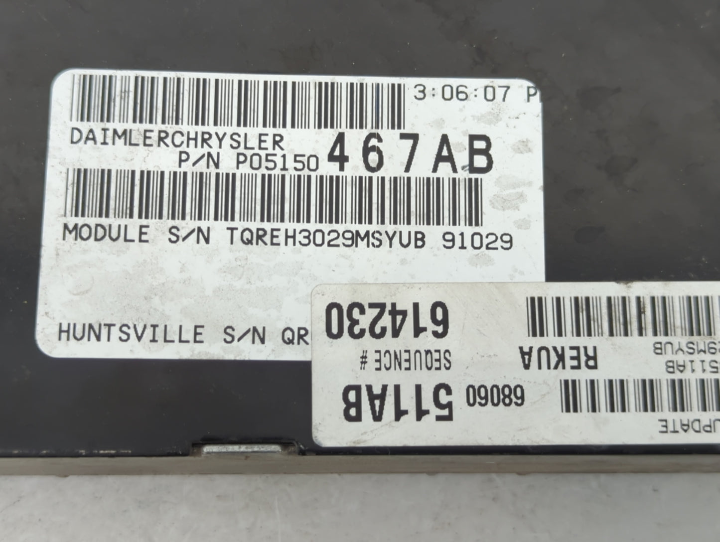 2009-2010 Jeep Commander PCM Engine Control Computer ECU ECM PCU OEM P/N:P05150467AB 68028155AD, P05150467AA Fits Fits 2009 