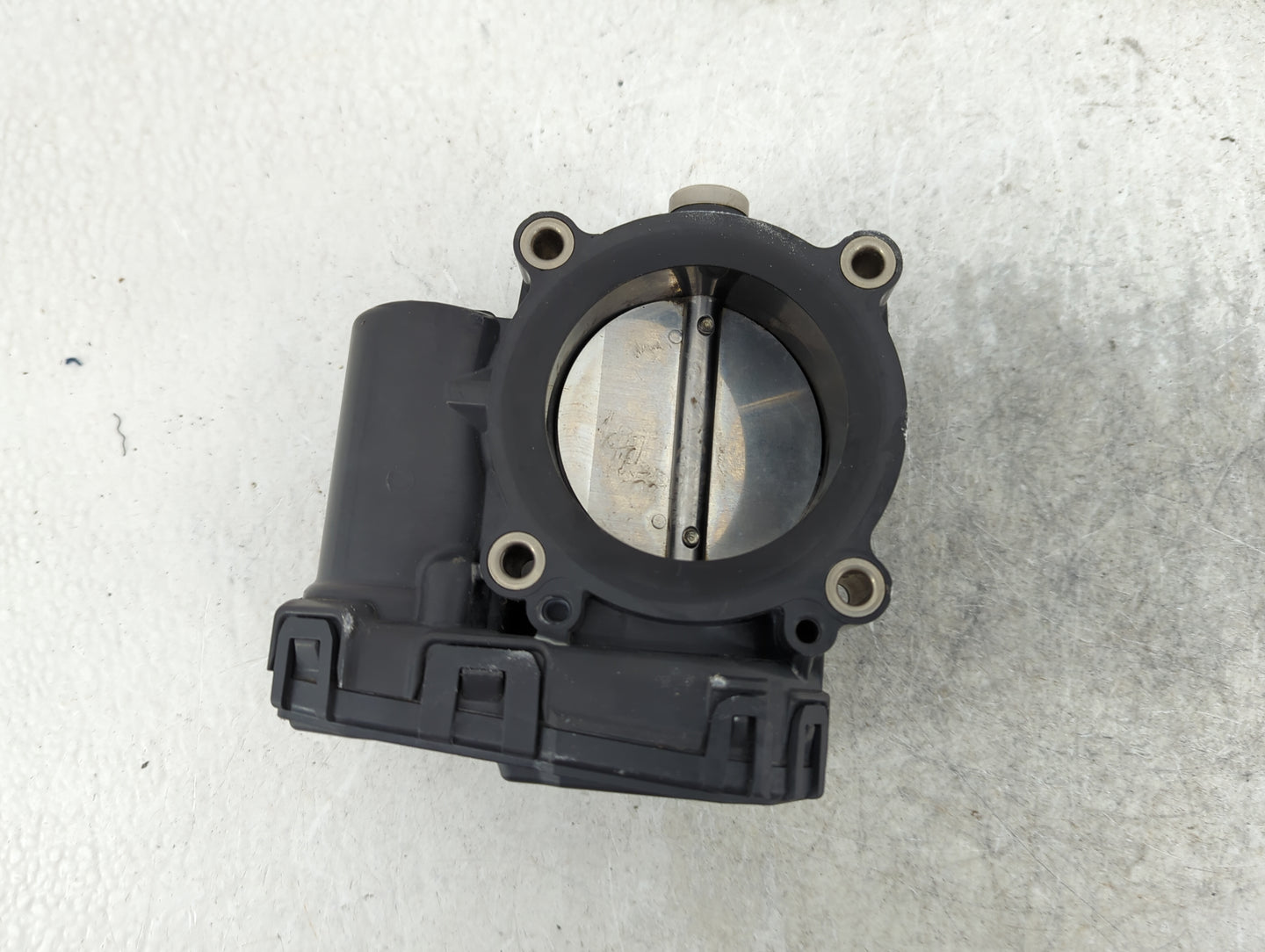2007-2010 Jeep Commander Throttle Body P/N:04861661AB Fits Fits 2007 2008 2009 2010 2011 2012 OEM Used Auto Parts - Oemuseda