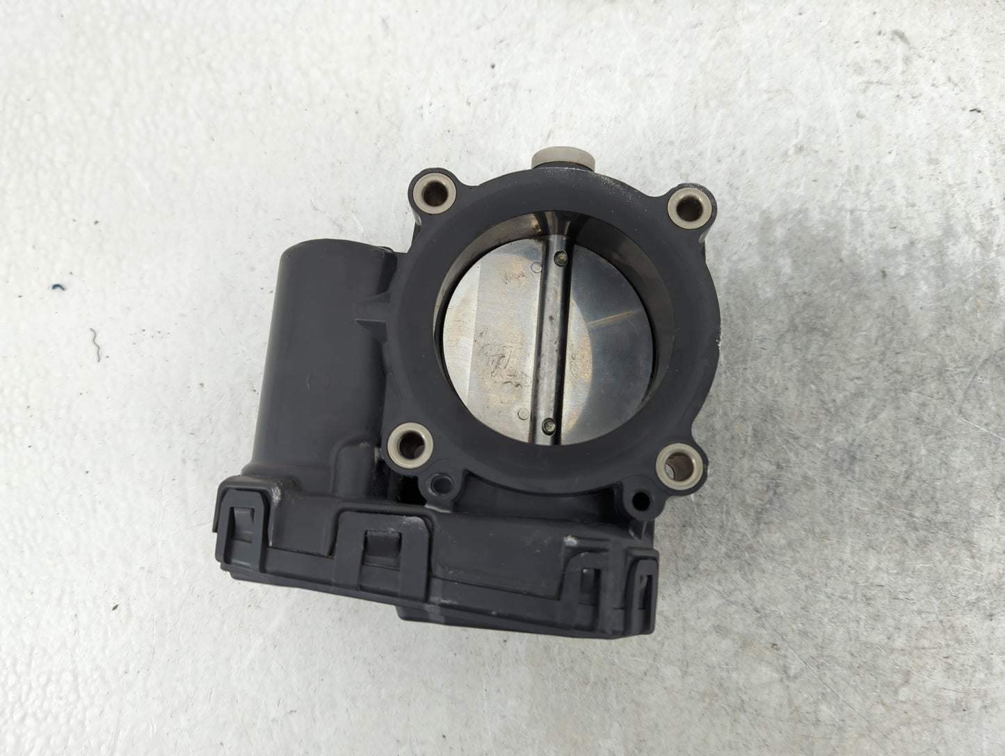 2007-2010 Jeep Commander Throttle Body P/N:04861661AB Fits Fits 2007 2008 2009 2010 2011 2012 OEM Used Auto Parts - Oemuseda