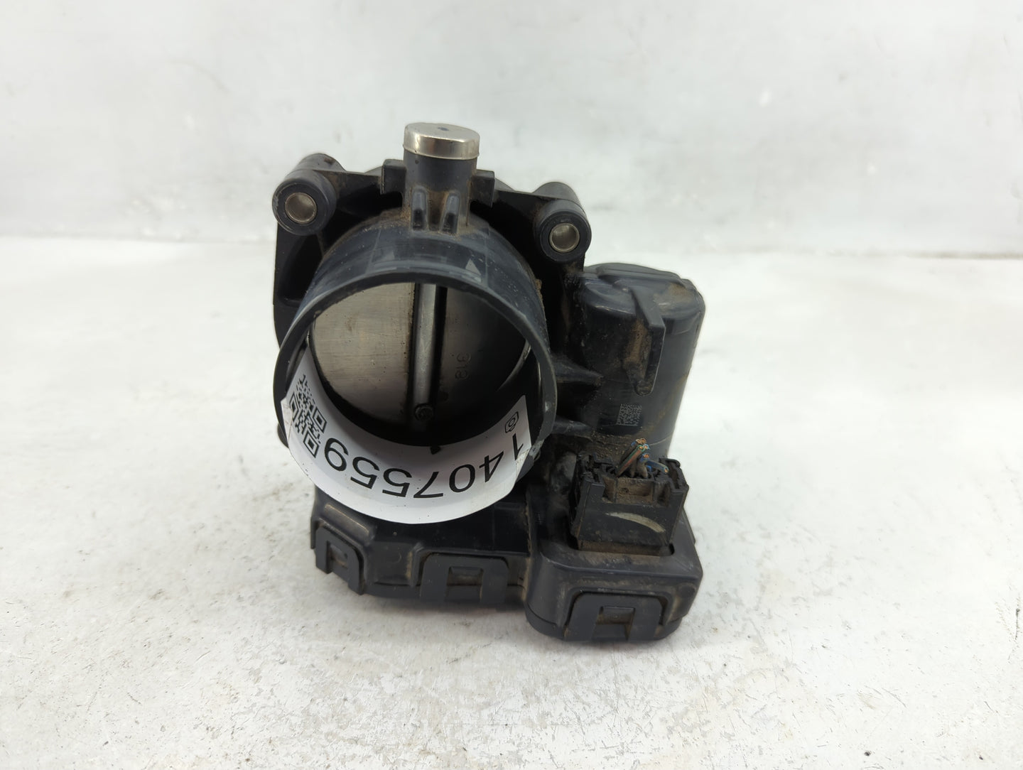 2007-2010 Jeep Commander Throttle Body P/N:04861661AB Fits Fits 2007 2008 2009 2010 2011 2012 OEM Used Auto Parts - Oemuseda