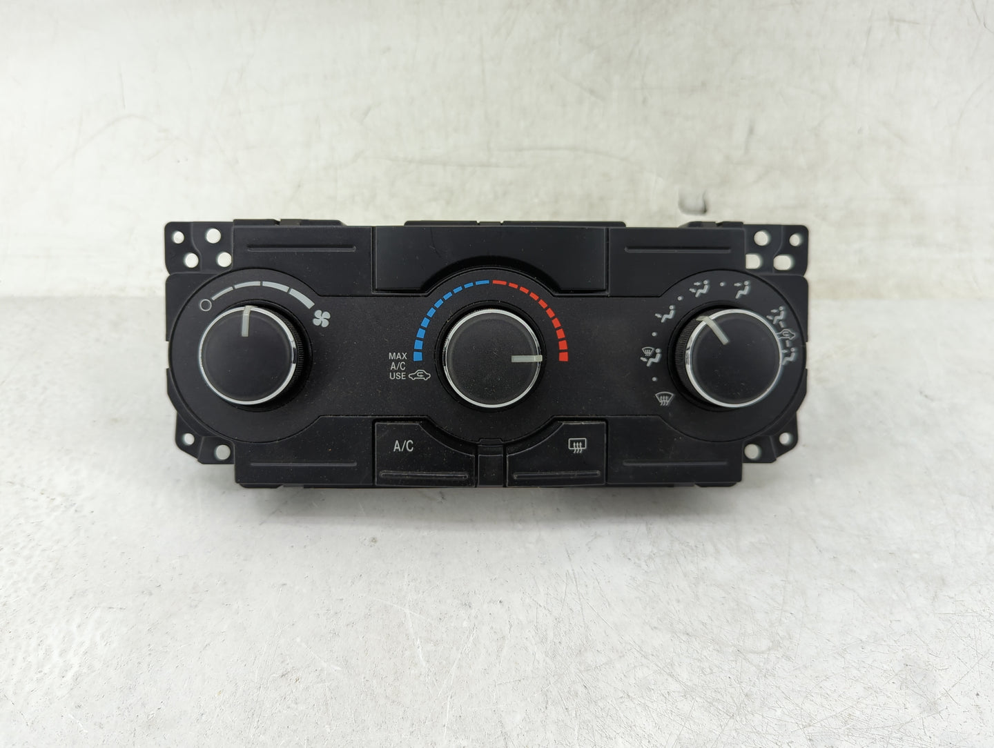 2008-2010 Jeep Commander Climate Control Module Temperature AC/Heater Replacement P/N:P55037979AF Fits Fits 2007 2008 2009 2