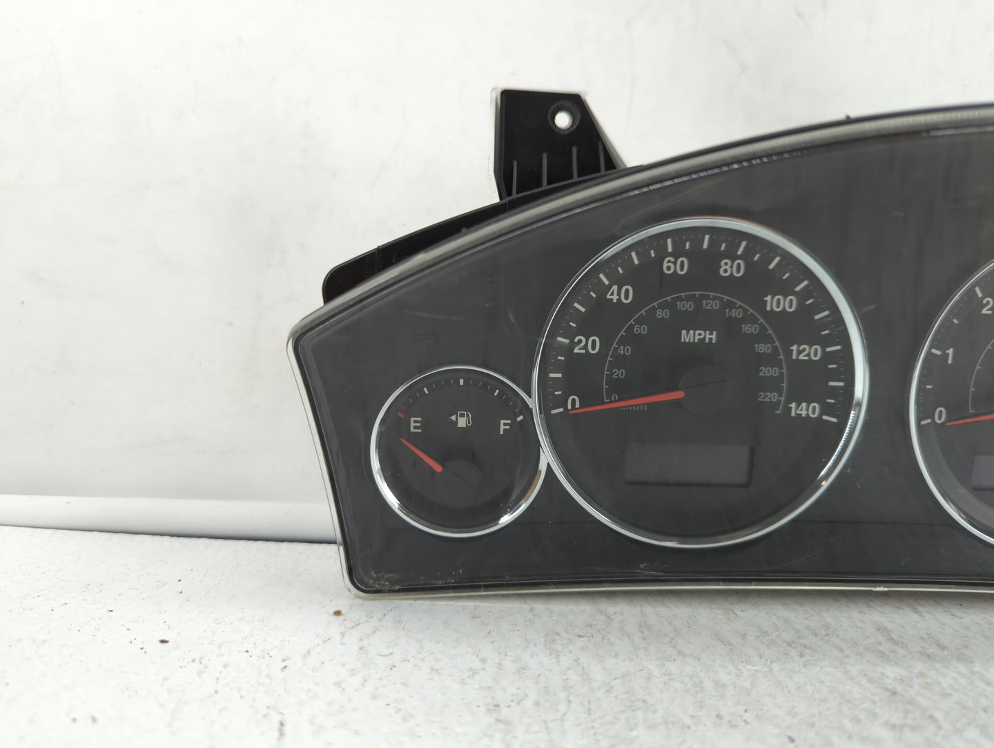2009-2010 Jeep Commander Instrument Cluster Speedometer Gauges P/N:CR-0038-852-M0-C1 Fits Fits 2009 2010 OEM Used Auto Parts