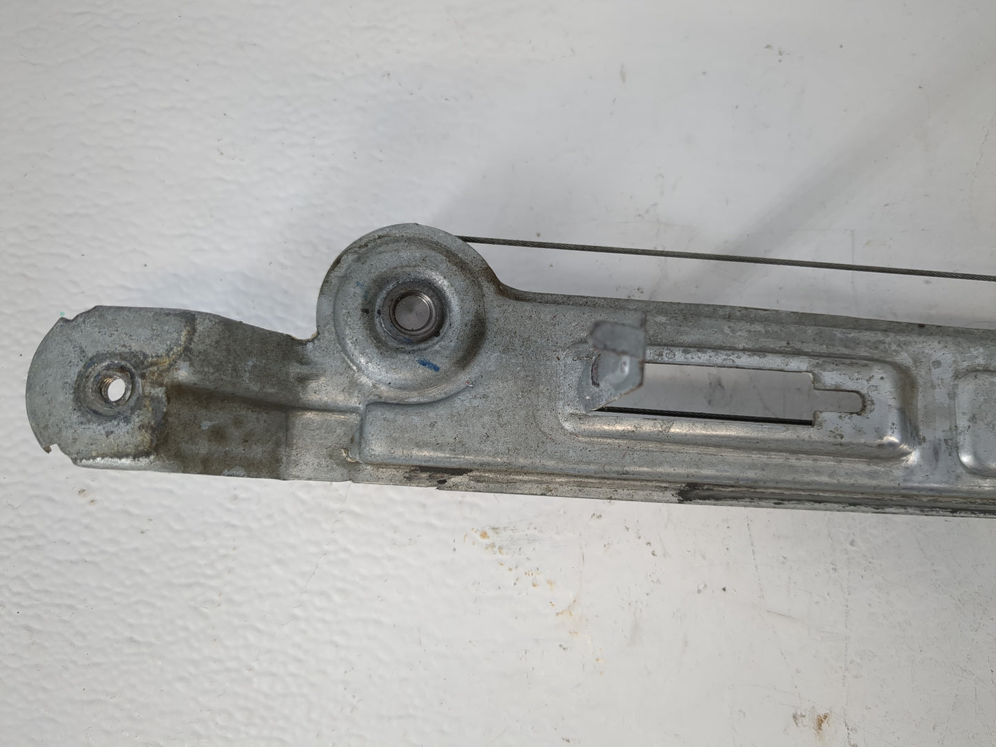 Jeep Compass Passenger Rear Right Power Window Motor - Oemusedautoparts1.com