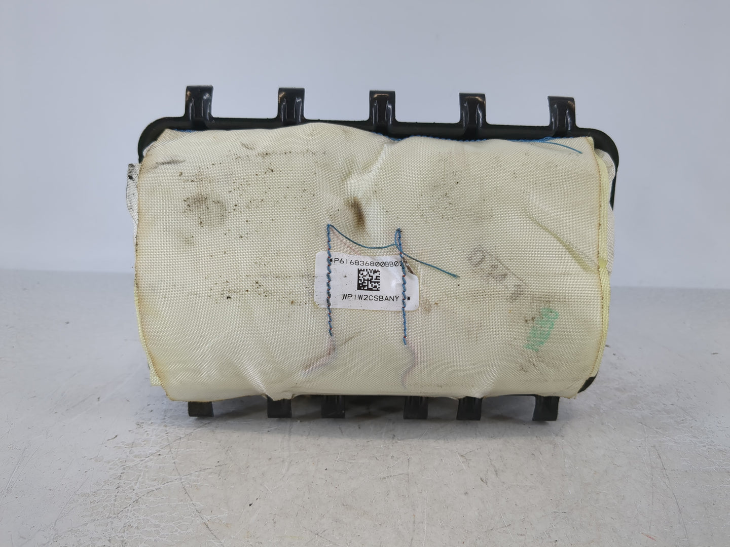 2010 Jeep Compass Air Bag Passenger Right Dashboard OEM P/N:P05108053AC Fits Fits 2009 2011 2012 2013 2014 2015 2016 2017 OE