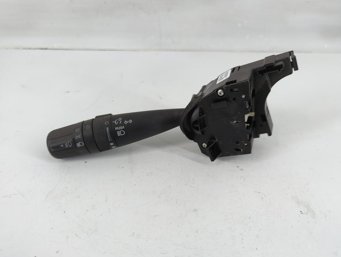 2010-2010 Jeep Compass Headlight Head Light Switch Lamp Control - Oemusedautoparts1.com