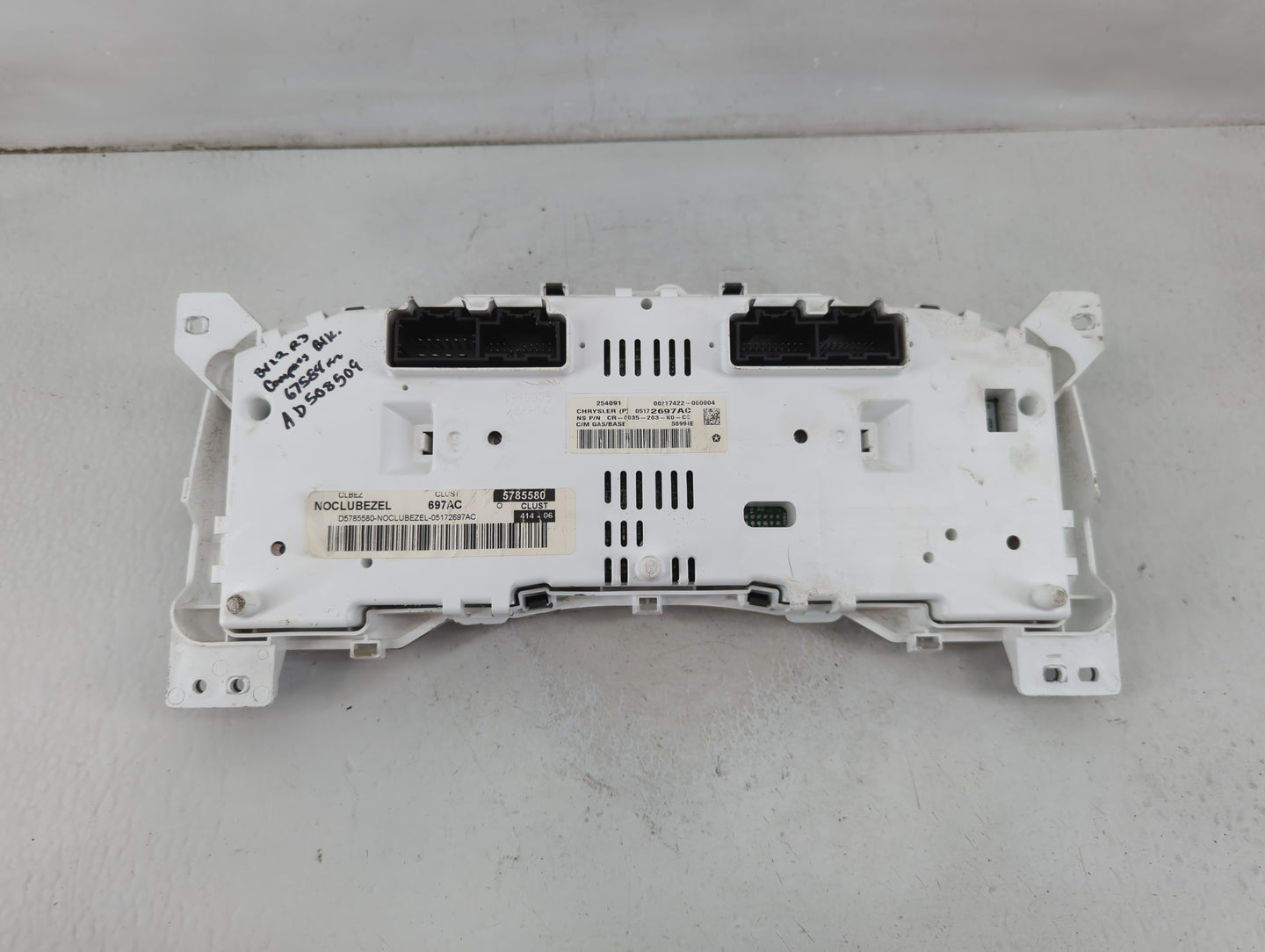 2010 Jeep Compass Instrument Cluster Speedometer Gauges Fits OEM Used Auto Parts - Oemusedautoparts1.com