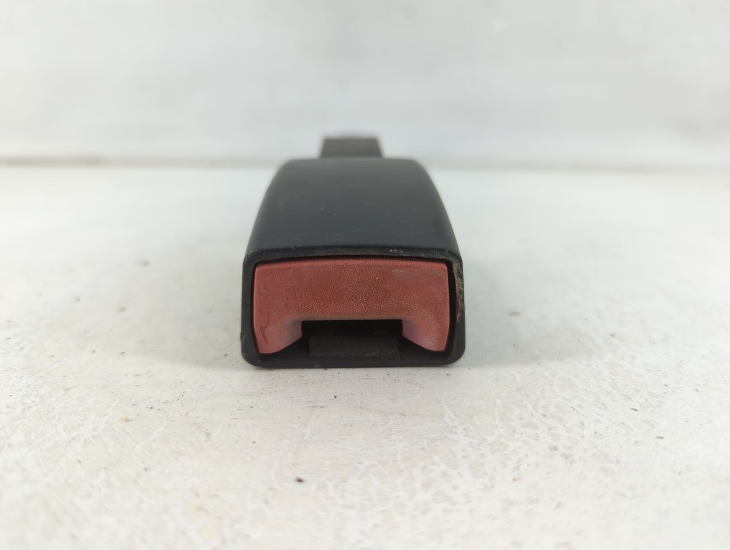 2007-2010 Jeep Compass Driver Seatbelt Buckle - Oemusedautoparts1.com