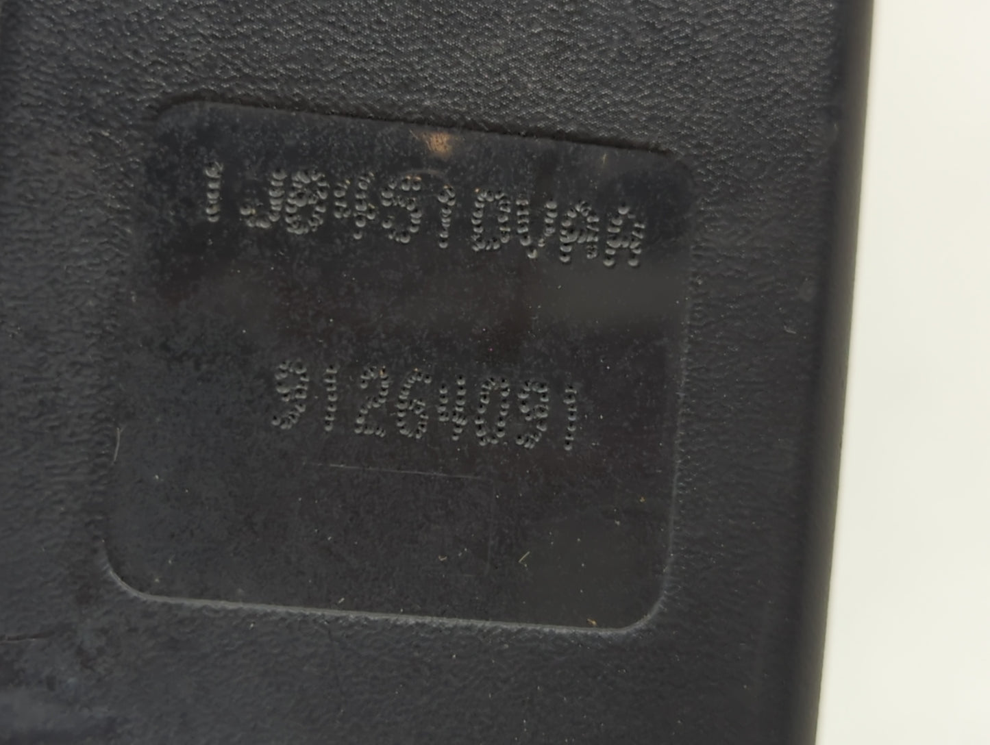 2007-2010 Jeep Compass Driver Seatbelt Buckle - Oemusedautoparts1.com