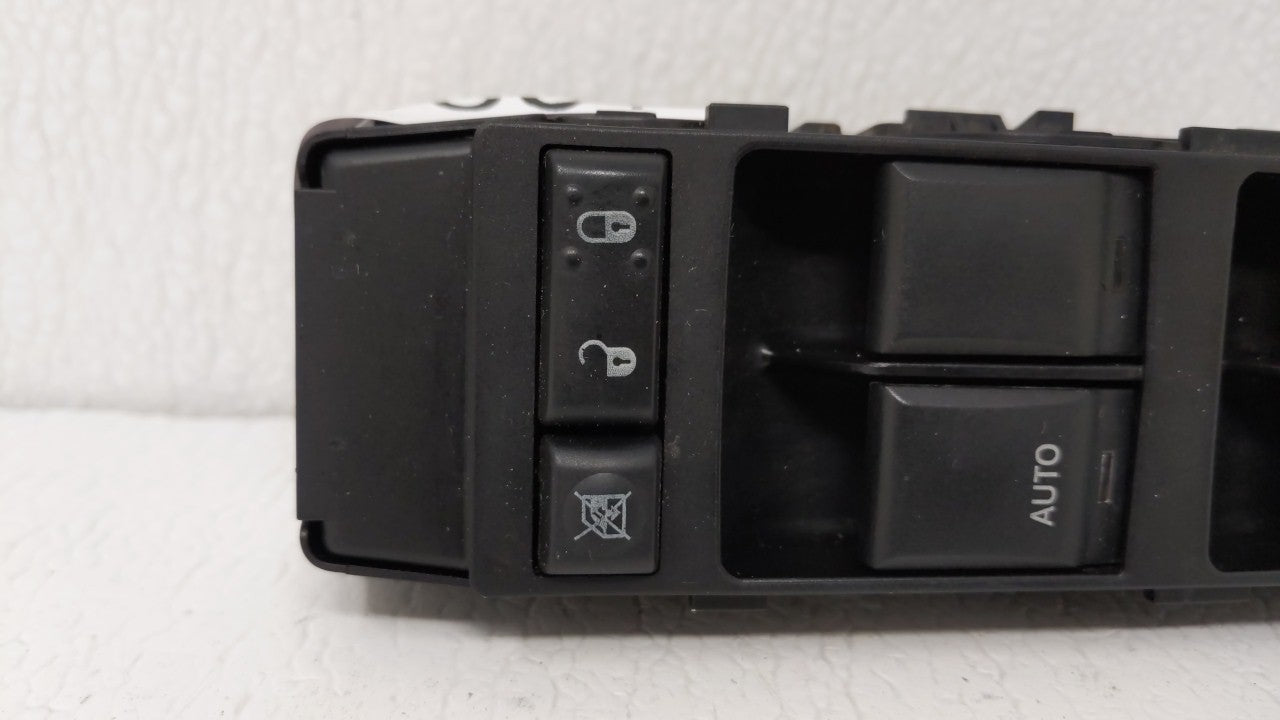 2007-2010 Jeep Compass Master Power Window Switch Replacement Driver Side Left P/N:56040691AD Fits Fits 2007 2008 2009 2010 