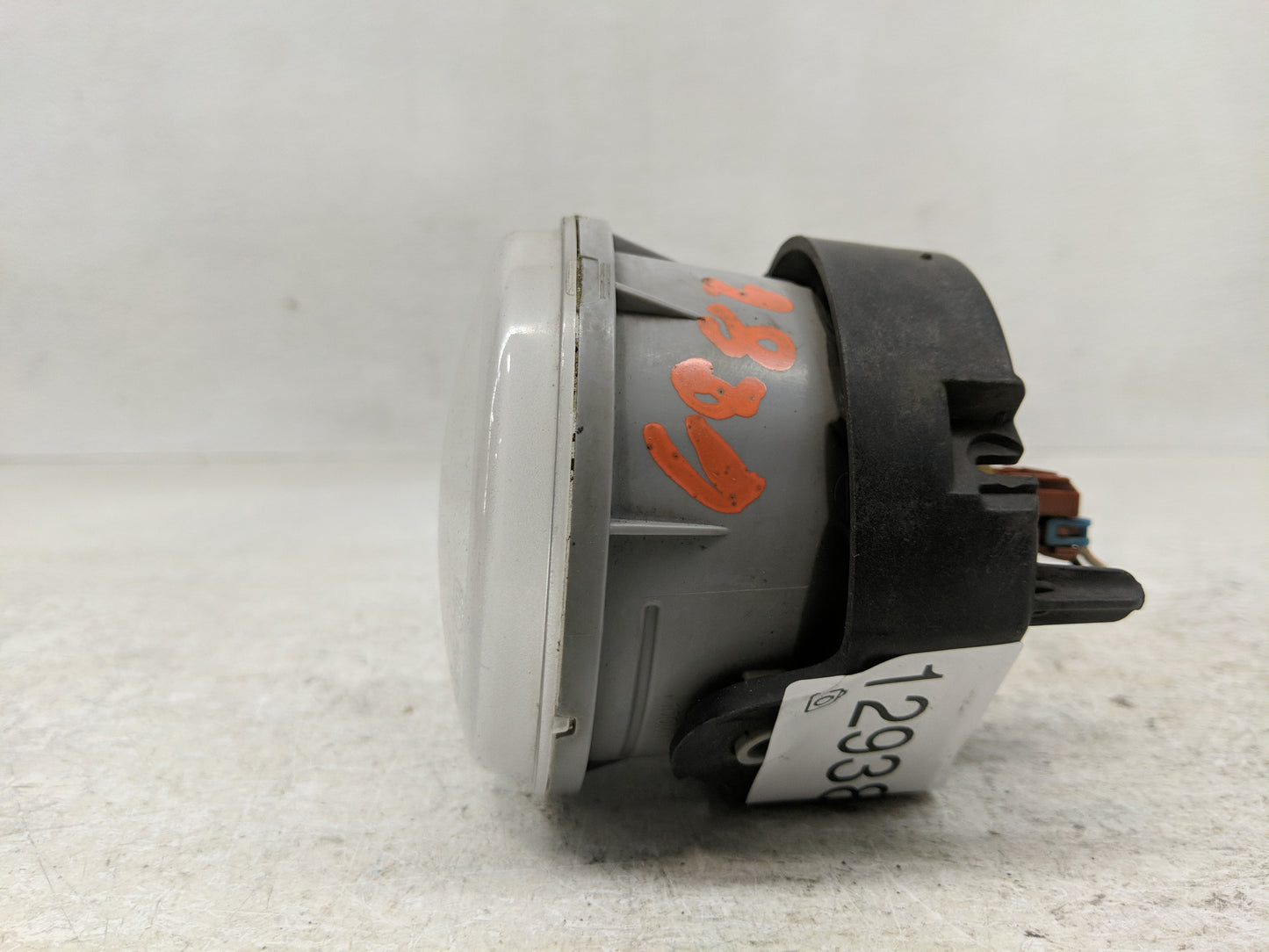 2010-2010 Jeep Compass Passenger Right Oem Fog Light Lamp - Oemusedautoparts1.com