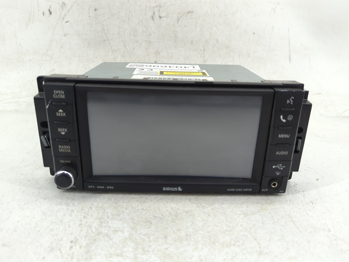 2009-2010 Jeep Compass Radio AM FM Cd Player Receiver Replacement P/N:05064758AB Fits Fits 2009 2010 OEM Used Auto Parts - O