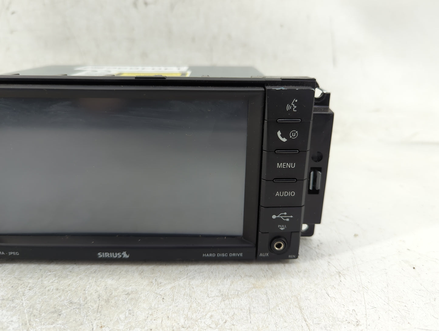 2009-2010 Jeep Compass Radio AM FM Cd Player Receiver Replacement P/N:05064758AB Fits Fits 2009 2010 OEM Used Auto Parts - O