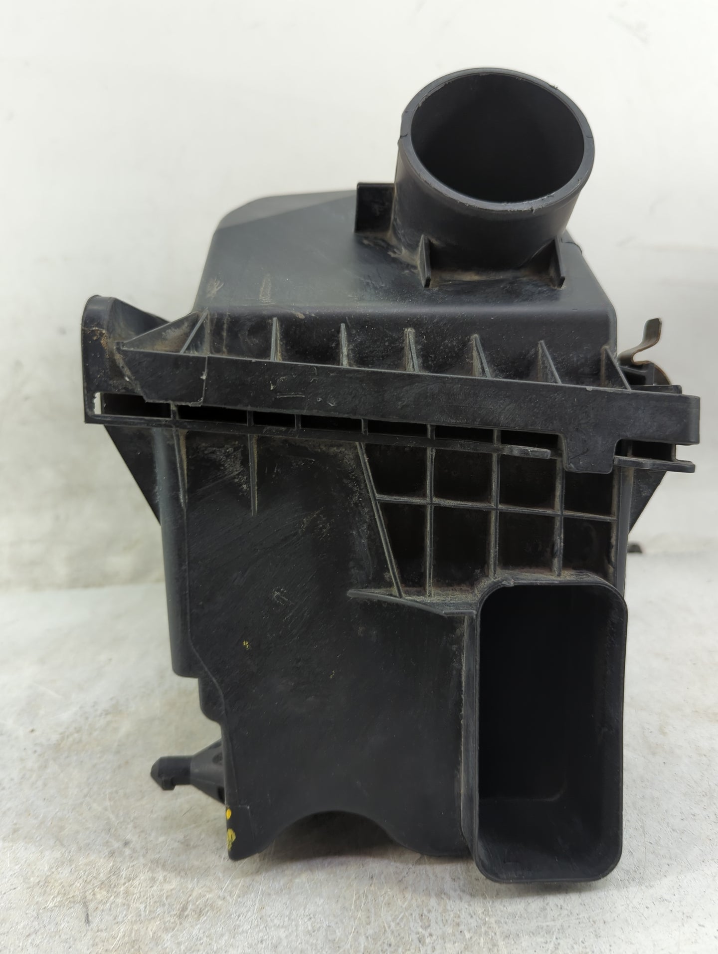 2007-2010 Jeep Compass Air Cleaner Intake-duct Hose Tube 1466597 - Oemusedautoparts1.com