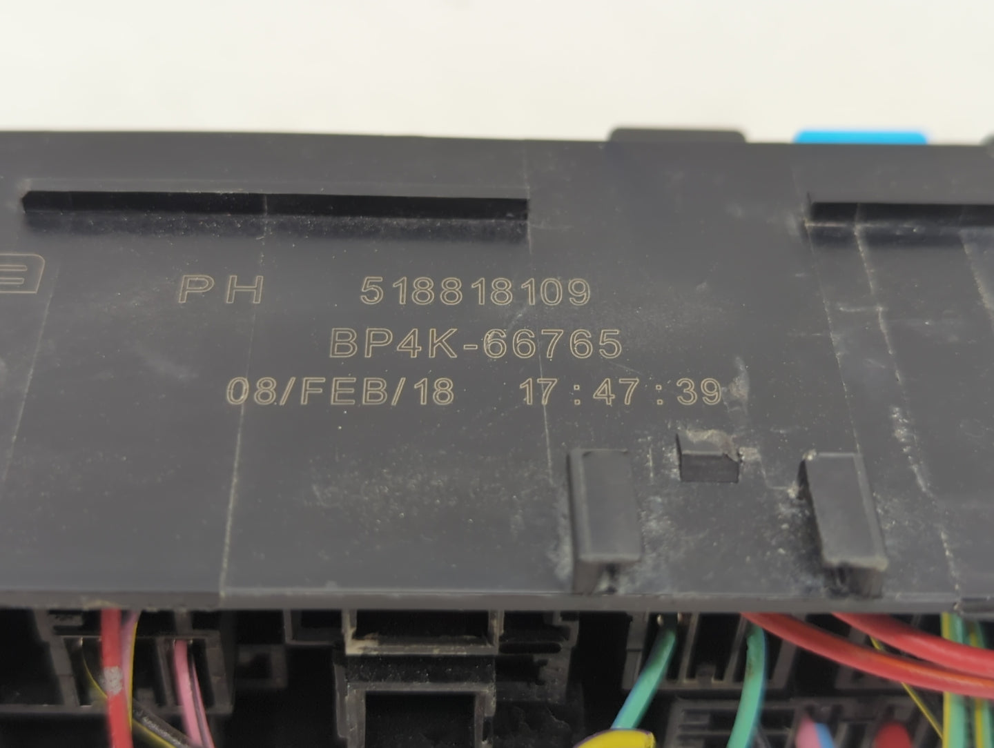2010-2010 Jeep Compass Chassis Control Module Ccm Bcm Body Control - Oemusedautoparts1.com