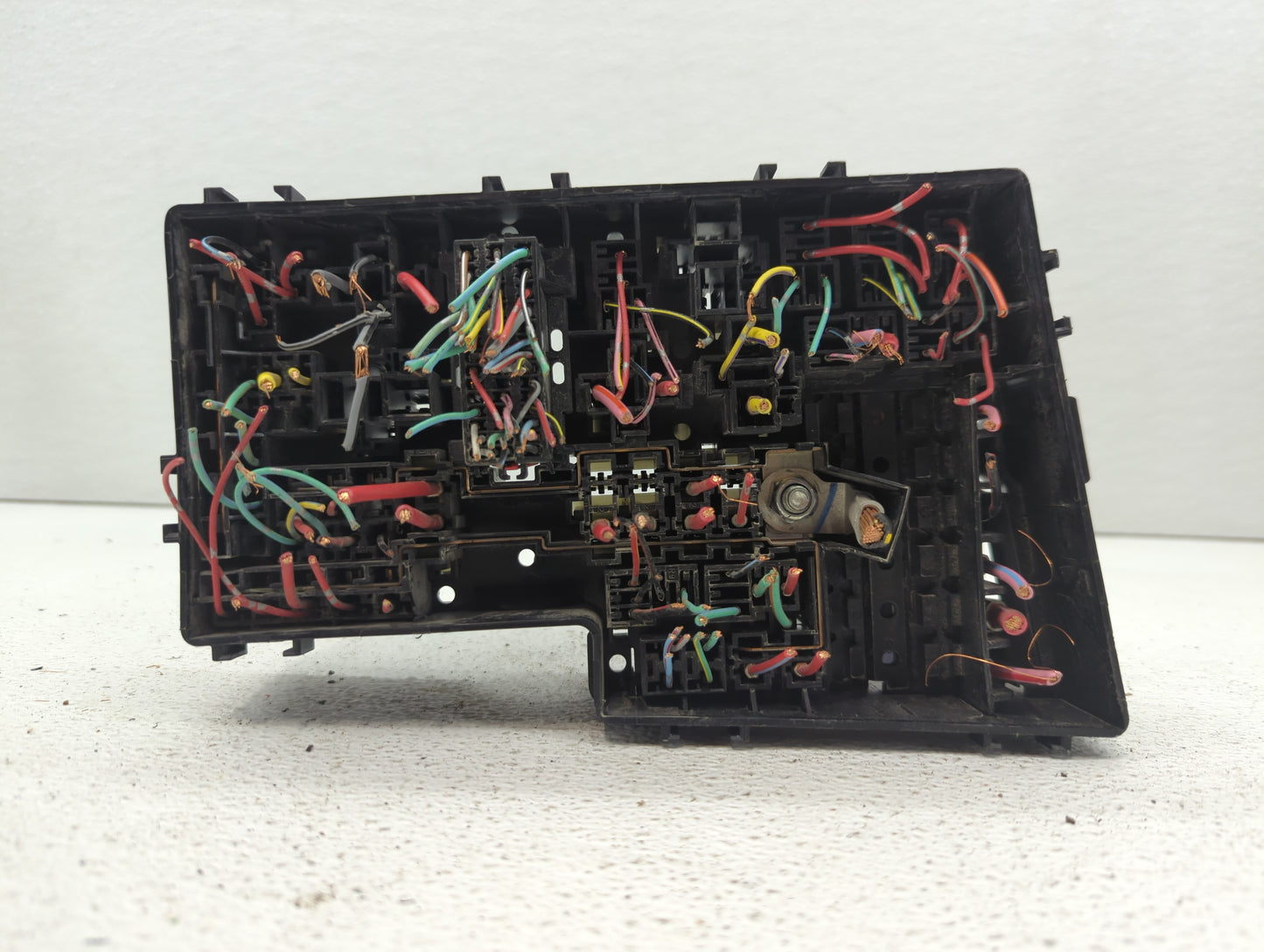 2010-2010 Jeep Compass Chassis Control Module Ccm Bcm Body Control - Oemusedautoparts1.com