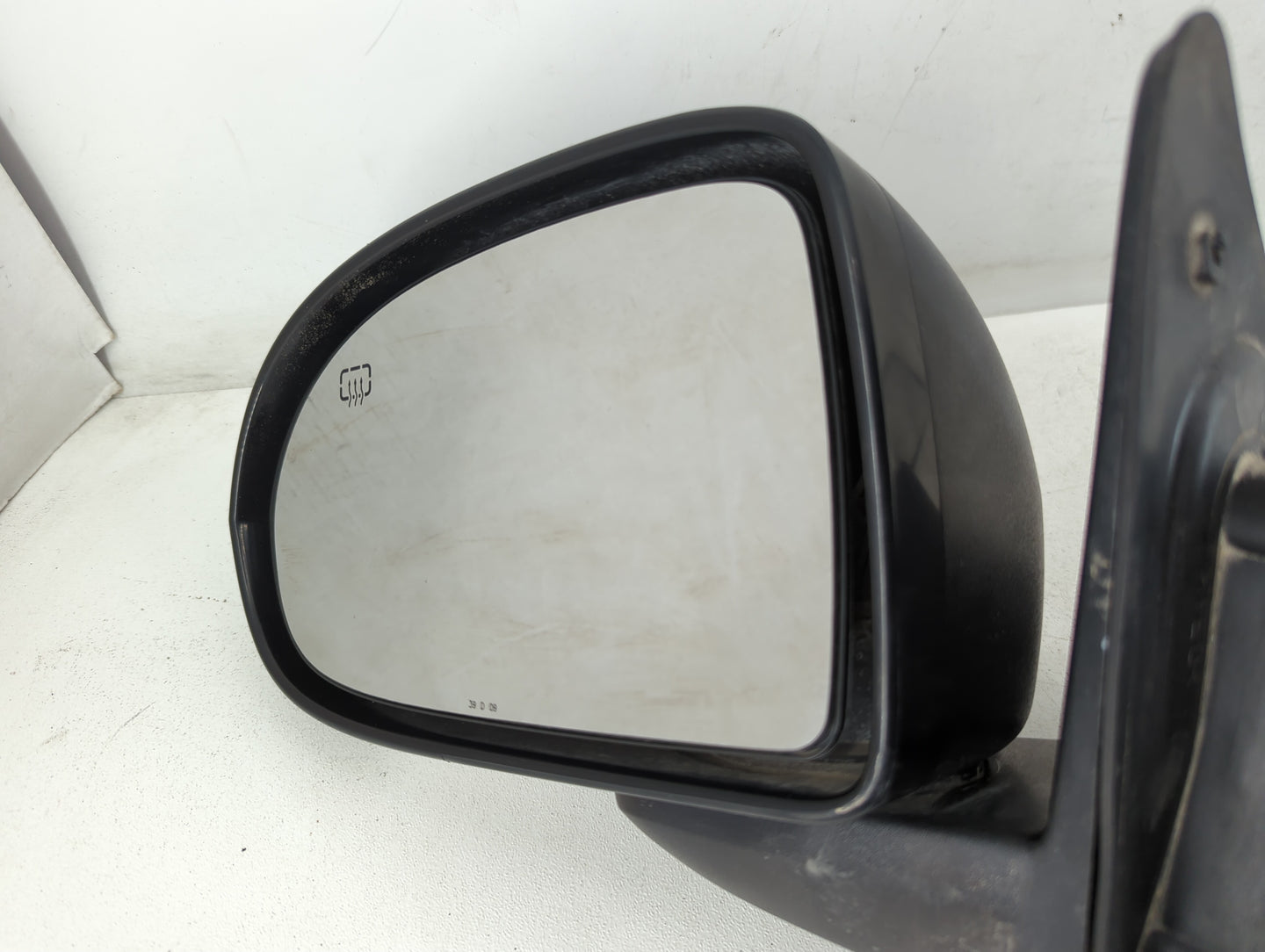 2007-2017 Jeep Compass Driver Side View Mirror - Left Door Mirror OEM Used - Oemusedautoparts1.com
