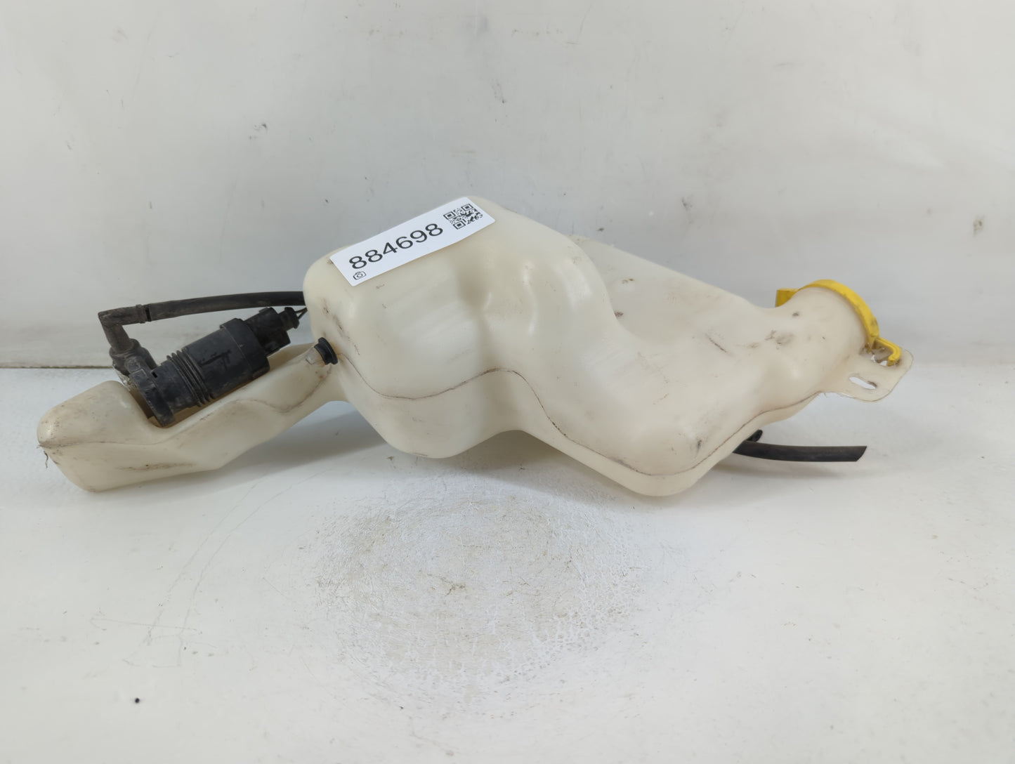 Jeep Compass Windshield Washer Fluid Reservoir Bottle Oem - Oemusedautoparts1.com