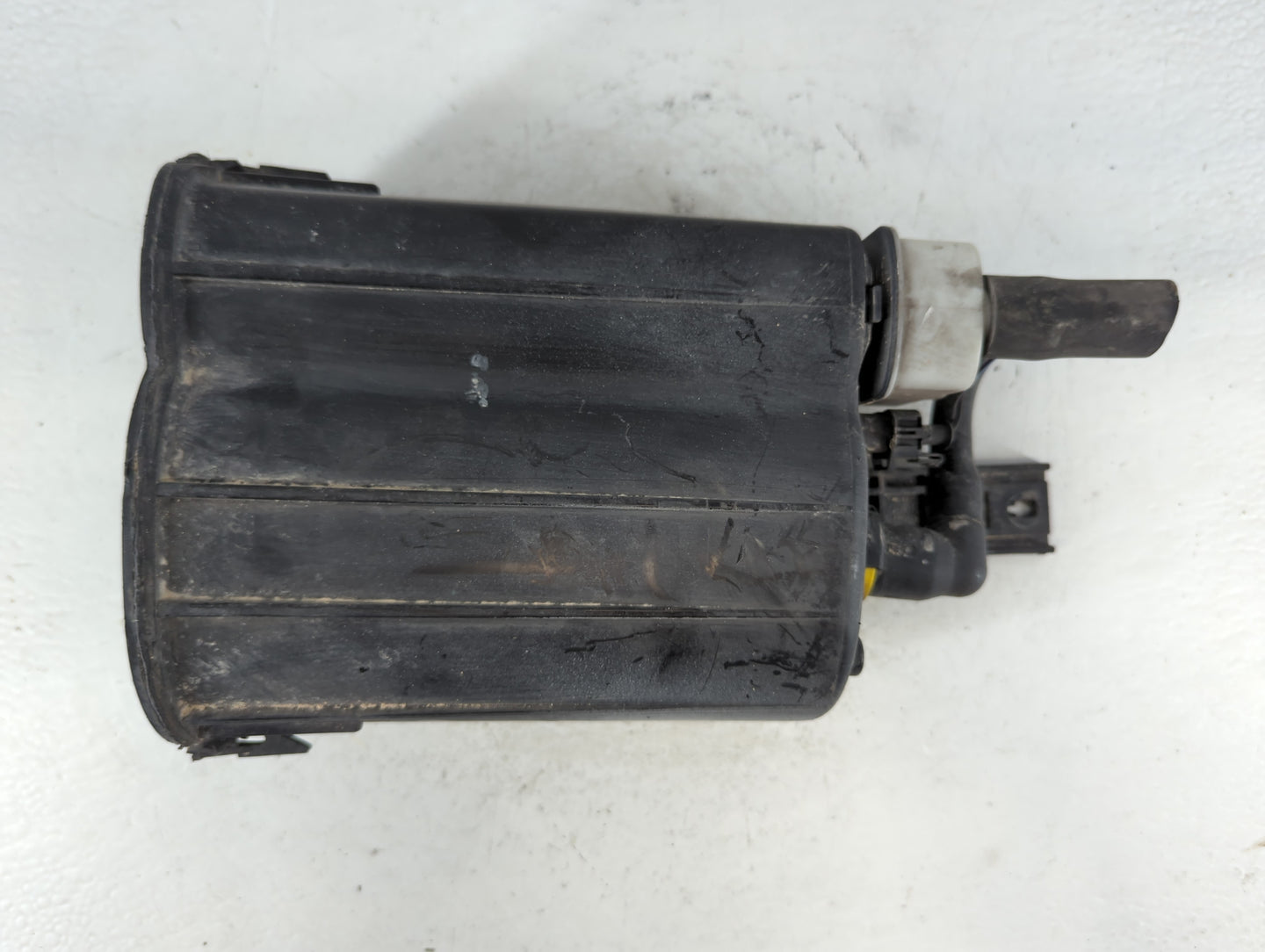 2010 Jeep Compass Fuel Vapor Charcoal Canister - Oemusedautoparts1.com