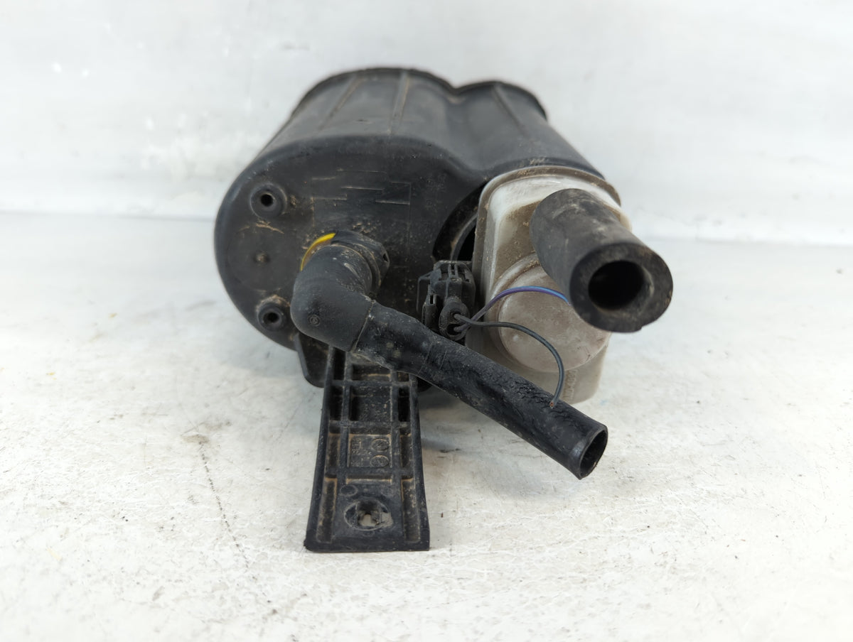 2010 Jeep Compass Fuel Vapor Charcoal Canister - Oemusedautoparts1.com