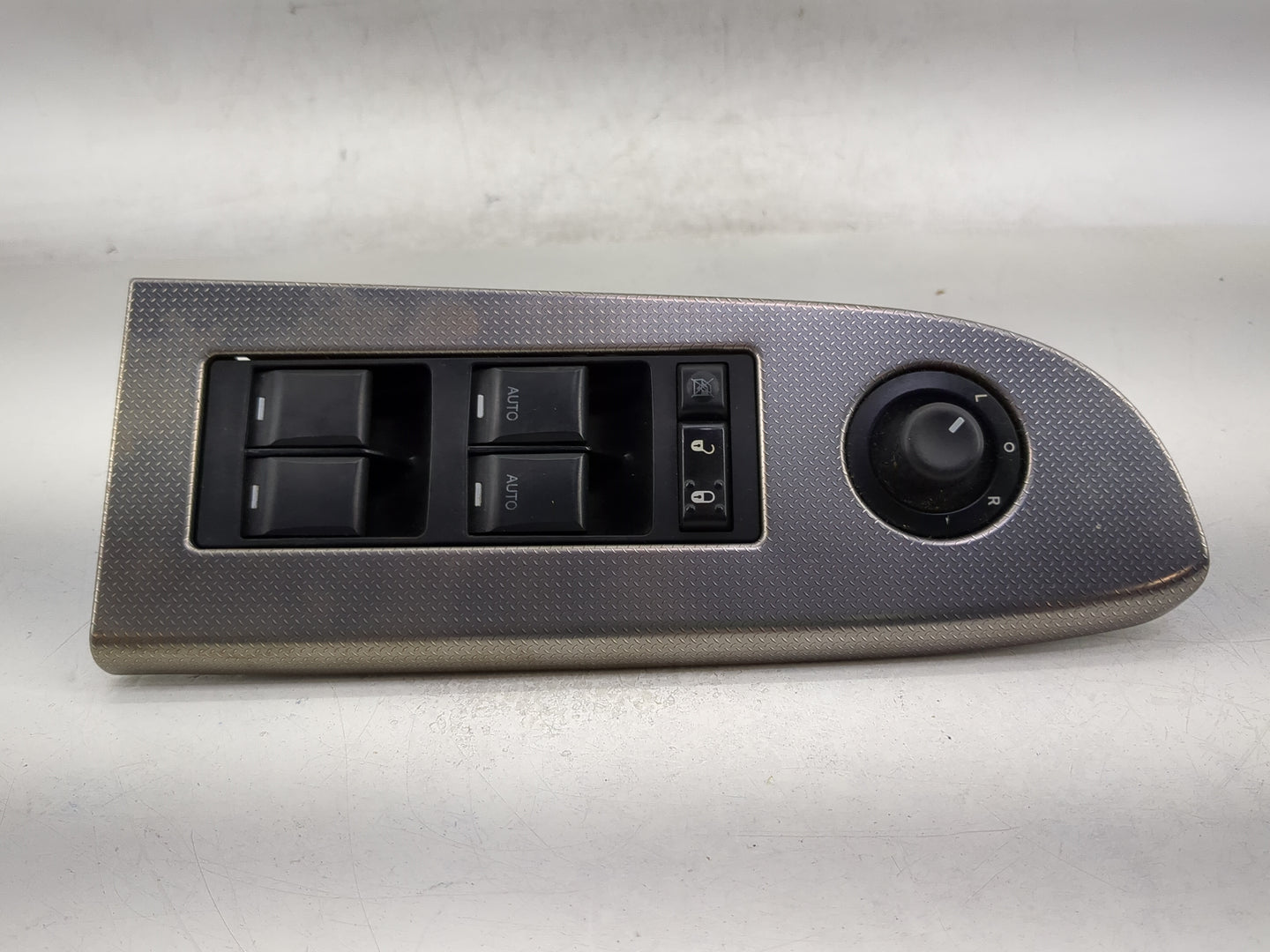 2006-2010 Jeep Grand Cherokee Master Power Window Switch Replacement Driver Side Left P/N:X35010500 Fits OEM Used Auto Parts