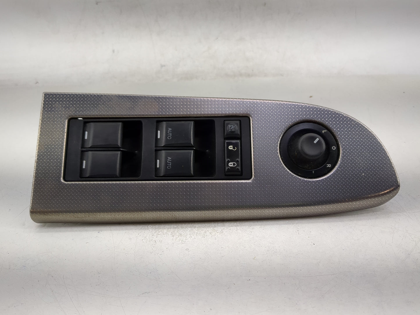 2006-2010 Jeep Grand Cherokee Master Power Window Switch Replacement Driver Side Left P/N:X35010500 Fits OEM Used Auto Parts