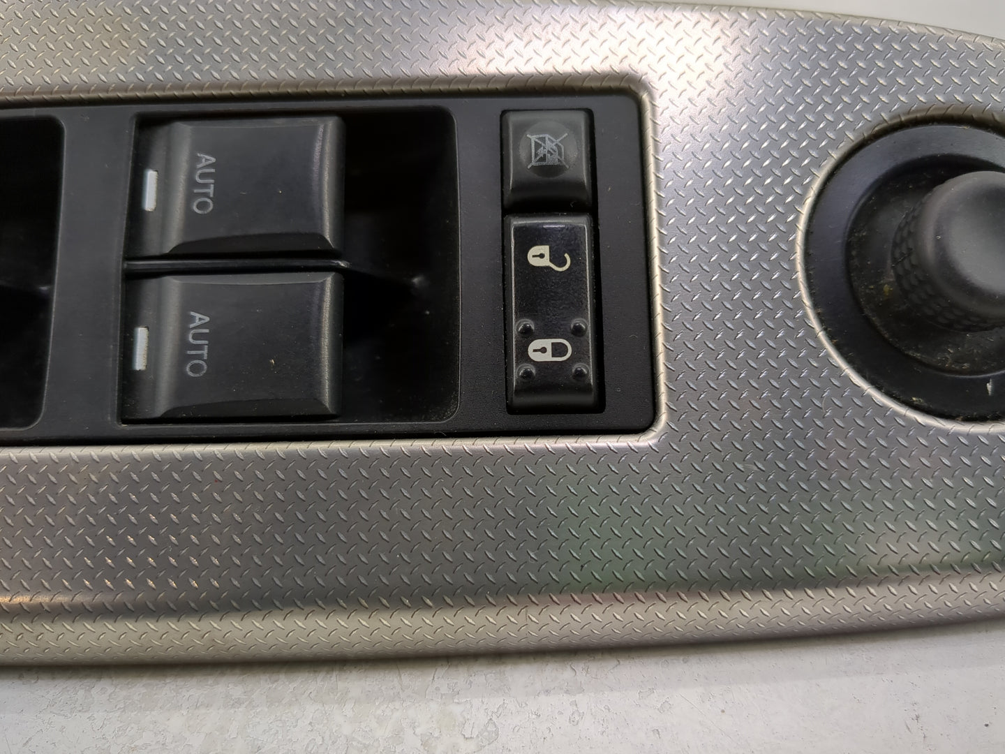 2006-2010 Jeep Grand Cherokee Master Power Window Switch Replacement Driver Side Left P/N:X35010500 Fits OEM Used Auto Parts
