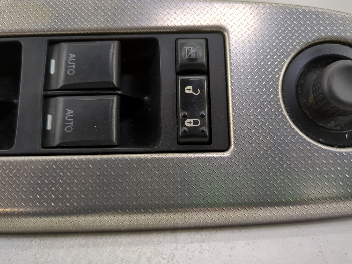 2006-2010 Jeep Grand Cherokee Master Power Window Switch Replacement Driver Side Left P/N:X35010500 Fits OEM Used Auto Parts
