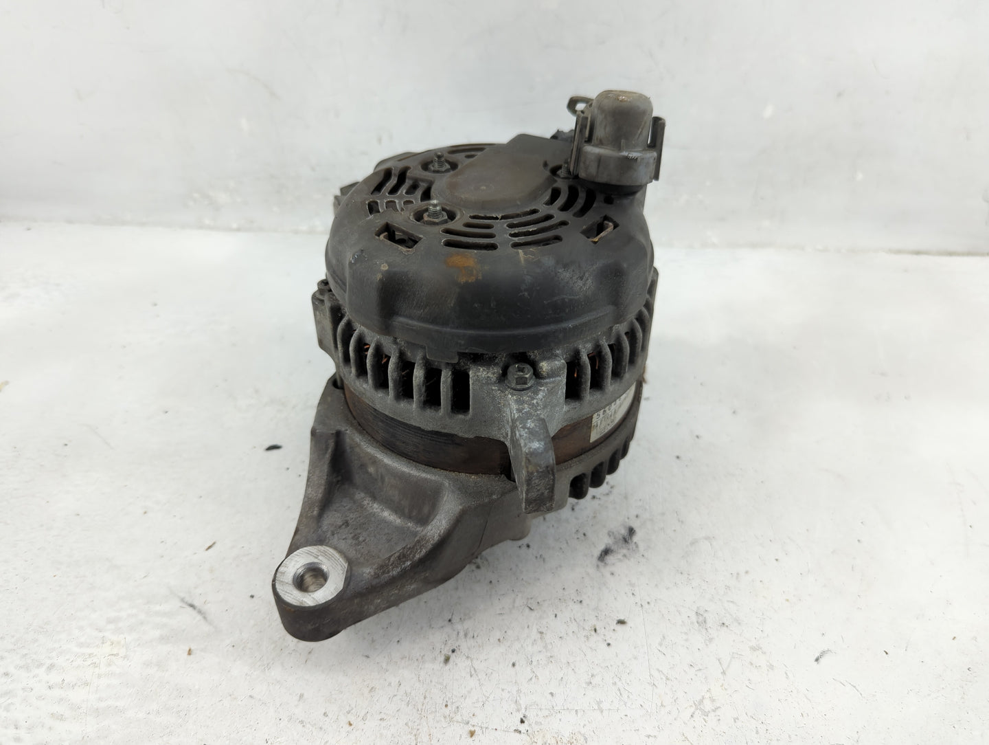 2005-2010 Jeep Grand Cherokee Alternator Replacement Generator Charging Assembly Engine OEM P/N:421000-0660 Fits OEM Used Au