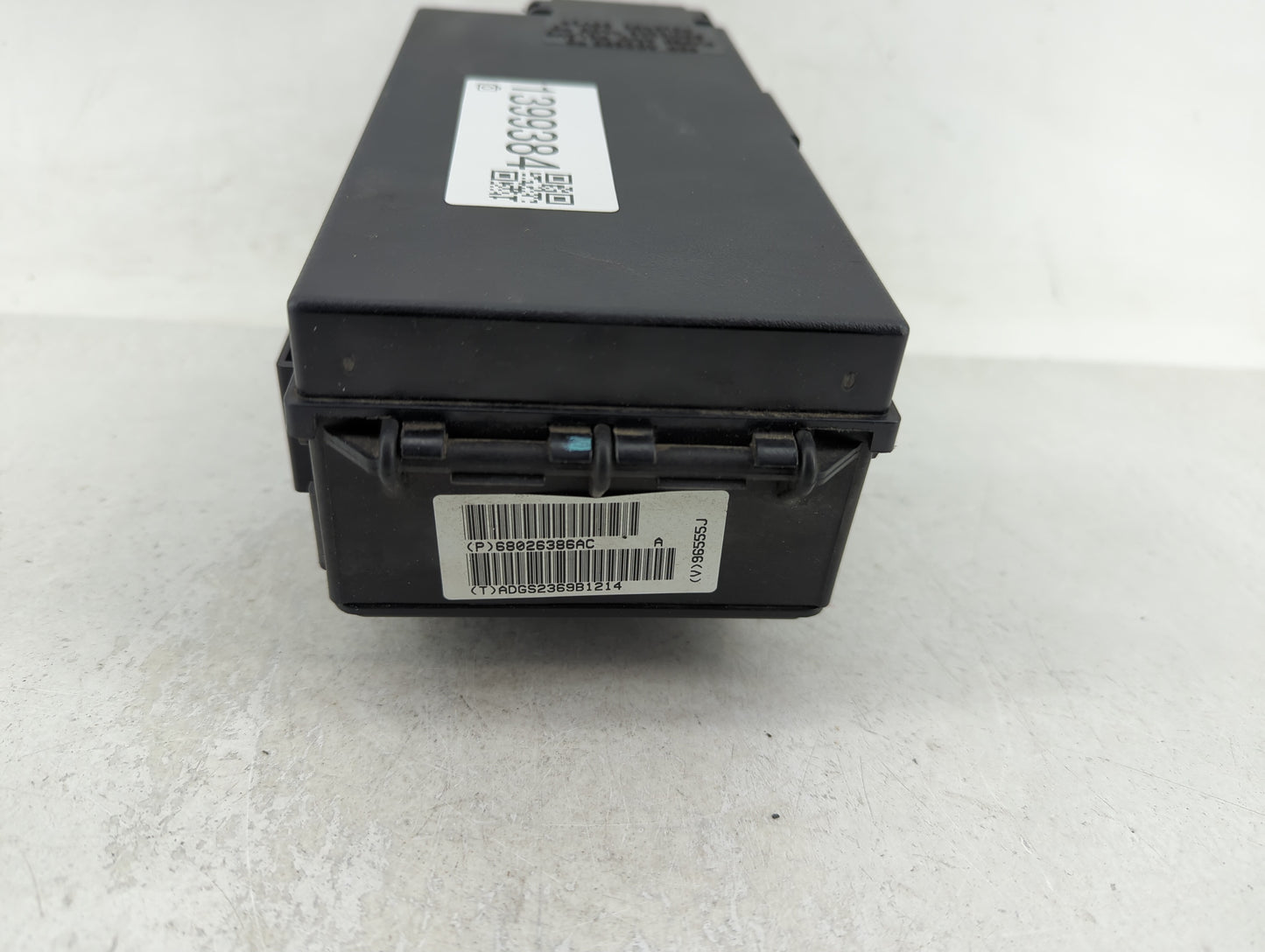 2010 Jeep Grand Cherokee Fusebox Fuse Box Relay Module 68026386ac - Oemusedautoparts1.com
