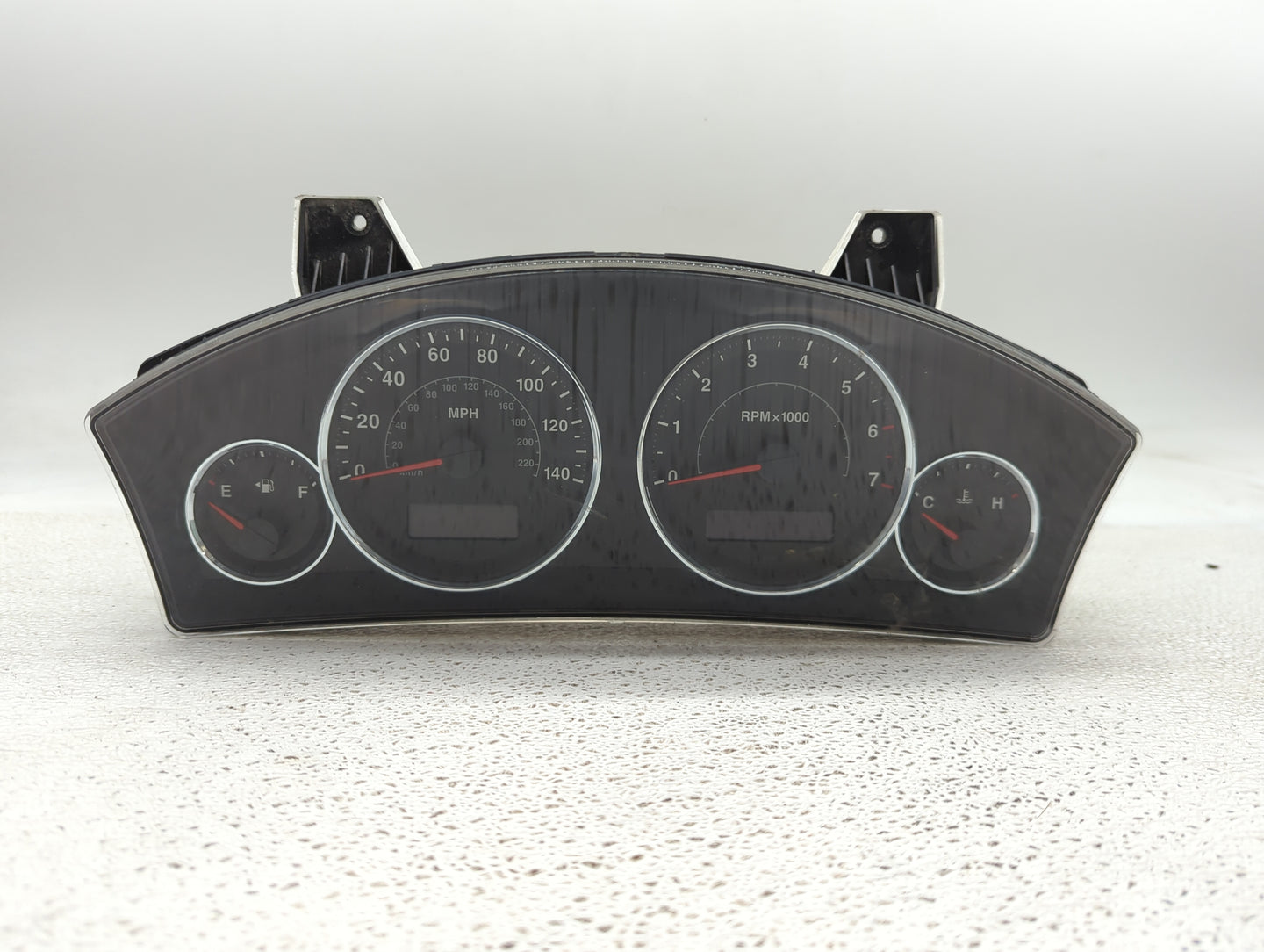 2009-2010 Jeep Grand Cherokee Instrument Cluster Speedometer Gauges Miles: Fits Fits 2009 2010 OEM Used Auto Parts - Oemused