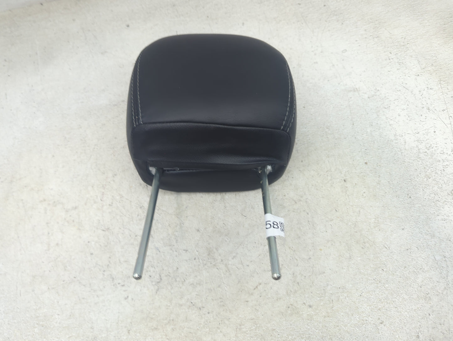 2010 Jeep Grand Cherokee Headrest Head Rest Front Driver Seat Black 1472958 - Oemusedautoparts1.com