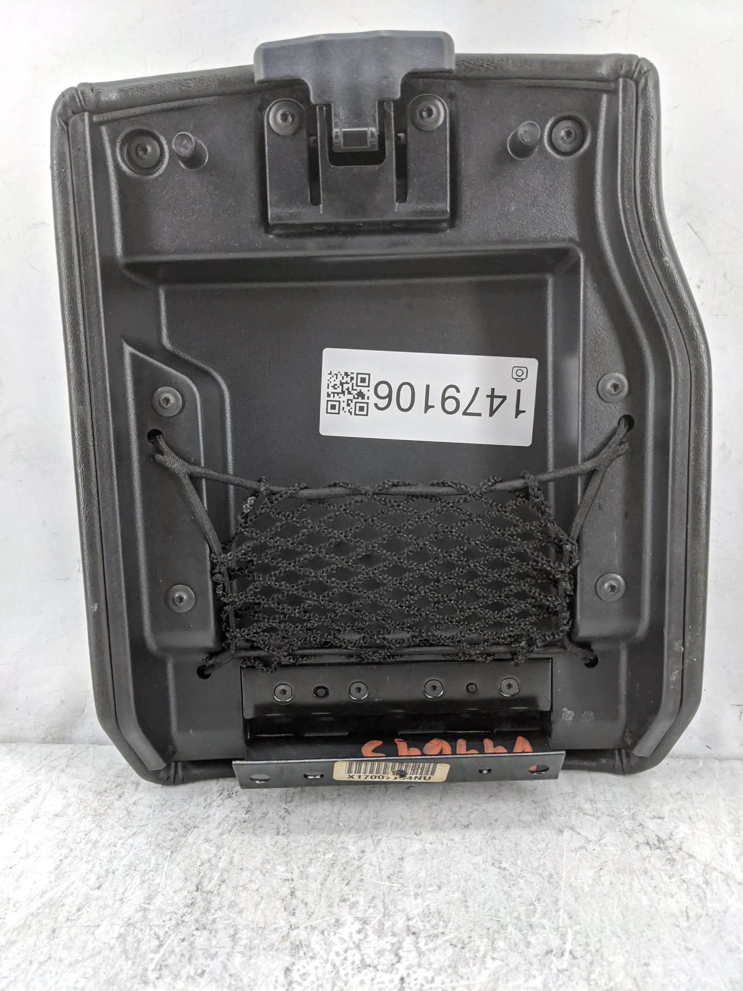 2005-2010 Jeep Grand Cherokee Center Console Armrest Cover Lid Fits Fits 2005 2006 2007 2008 2009 2010 OEM Used Auto Parts -