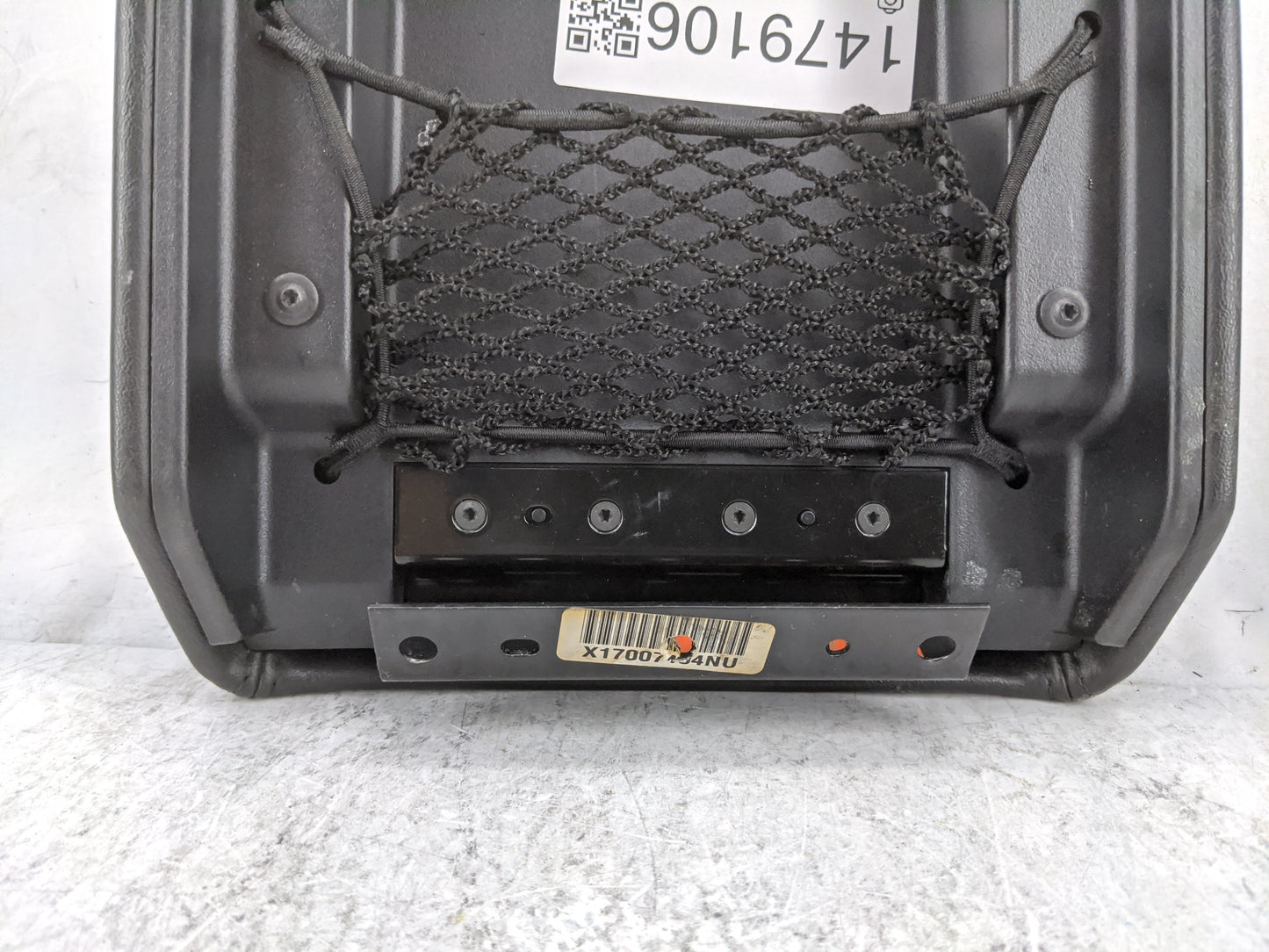 2005-2010 Jeep Grand Cherokee Center Console Armrest Cover Lid Fits Fits 2005 2006 2007 2008 2009 2010 OEM Used Auto Parts -