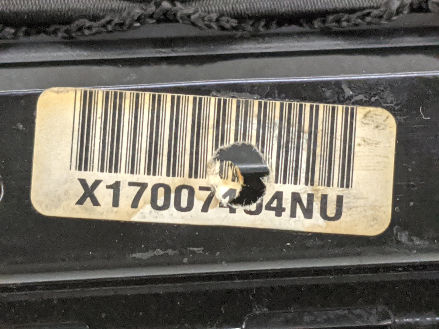 2005-2010 Jeep Grand Cherokee Center Console Armrest Cover Lid Fits Fits 2005 2006 2007 2008 2009 2010 OEM Used Auto Parts -