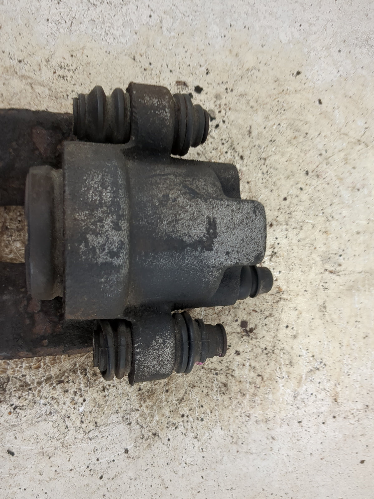 2005-2010 Jeep Grand Cherokee Rear Passenger Right Brake Caliper 1511846 - Oemusedautoparts1.com