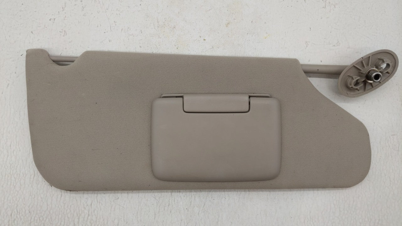 2005-2010 Jeep Grand Cherokee Sun Visor Shade Replacement Passenger Right Mirror Fits Fits 2005 2006 2007 2008 2009 2010 OEM
