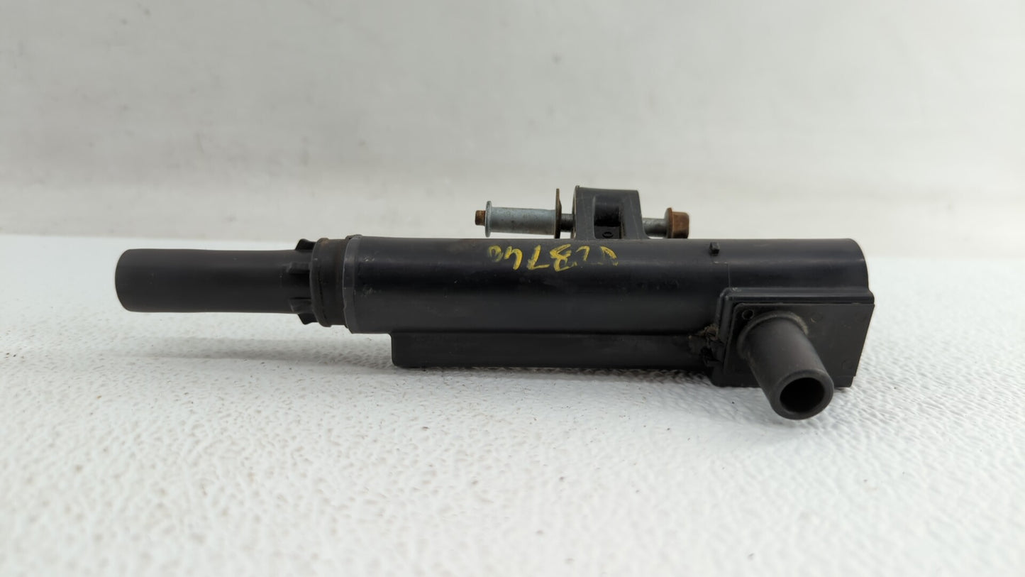 2009-2010 Jeep Grand Cherokee Ignition Coil Igniter Pack - Oemusedautoparts1.com