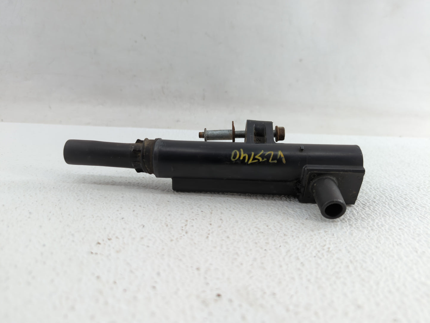 2009-2010 Jeep Grand Cherokee Ignition Coil Igniter Pack - Oemusedautoparts1.com