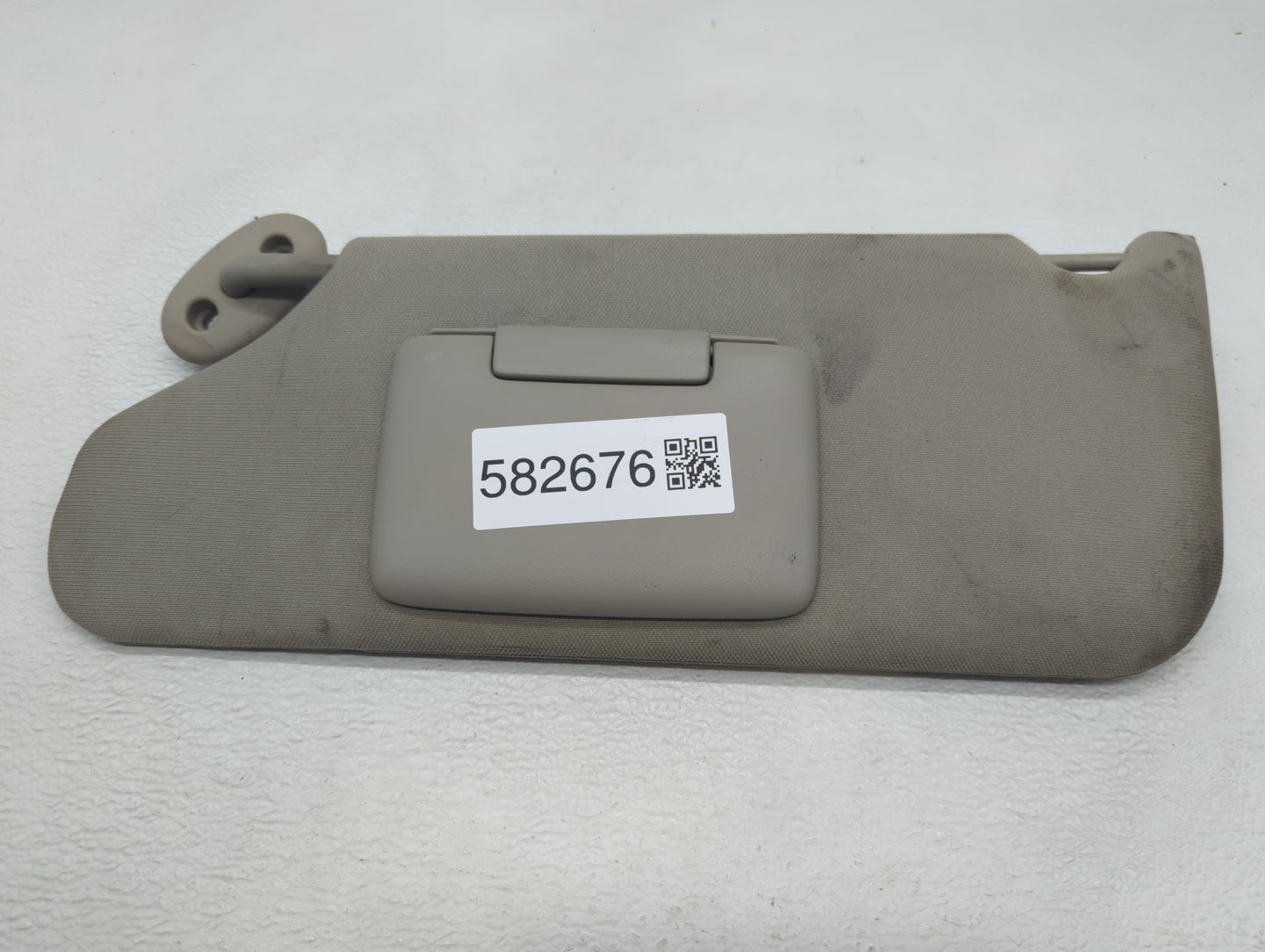 2005-2010 Jeep Grand Cherokee Sun Visor Shade Replacement Driver Left Mirror Fits Fits 2005 2006 2007 2008 2009 2010 OEM Use