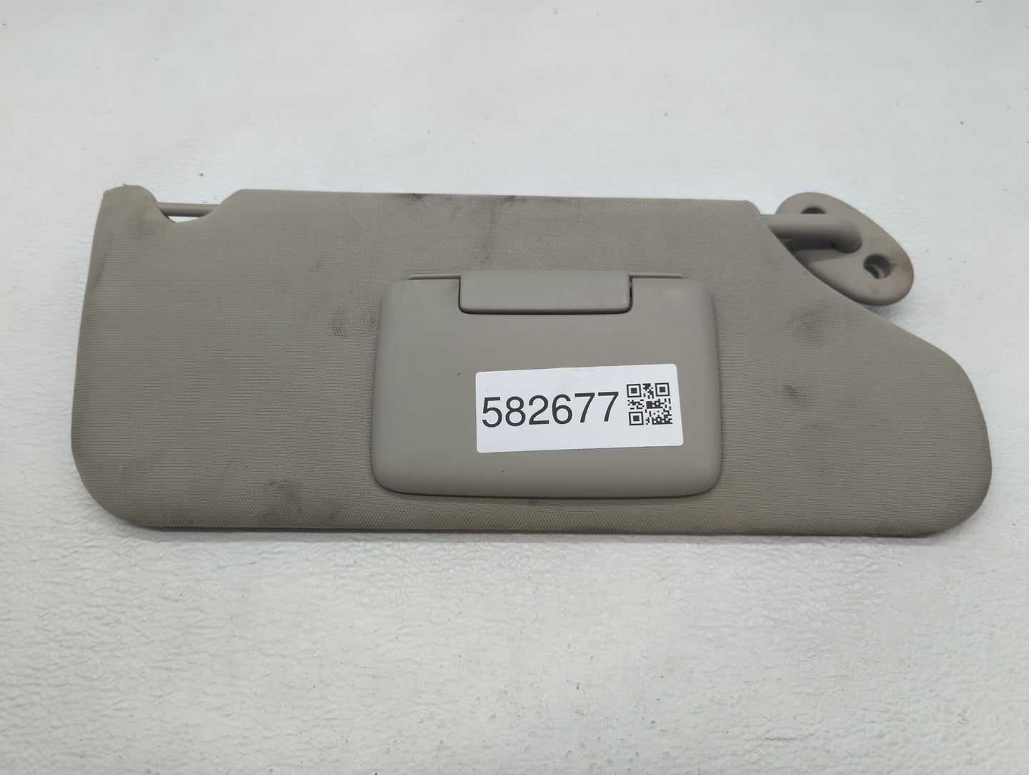 2005-2010 Jeep Grand Cherokee Sun Visor Shade Replacement Passenger Right Mirror Fits Fits 2005 2006 2007 2008 2009 2010 OEM