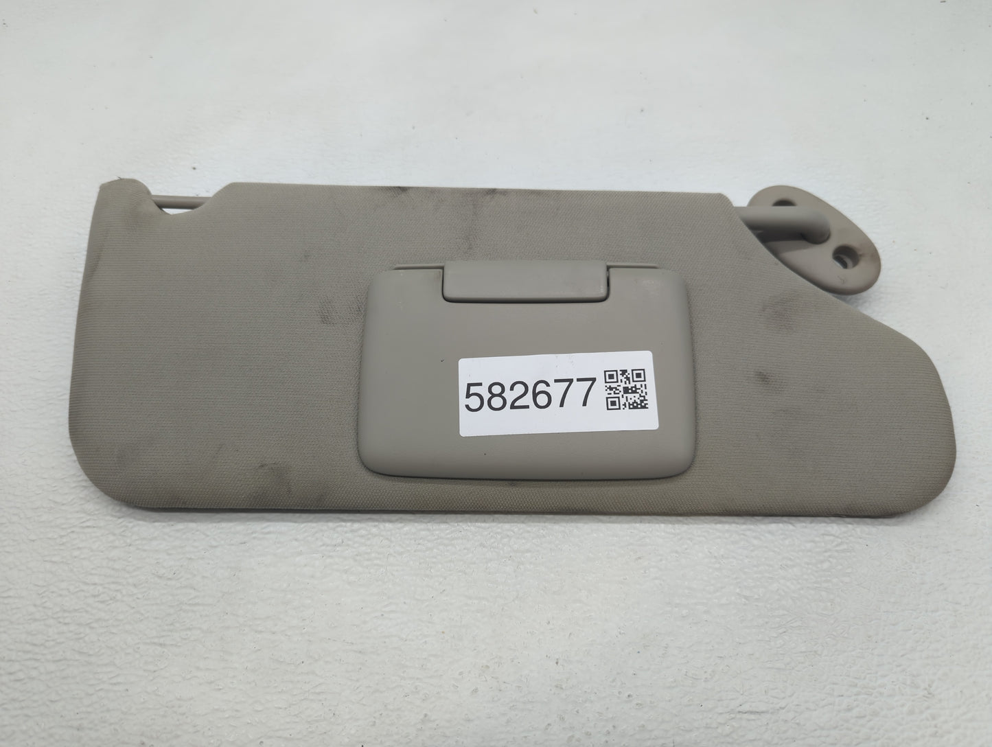 2005-2010 Jeep Grand Cherokee Sun Visor Shade Replacement Passenger Right Mirror Fits Fits 2005 2006 2007 2008 2009 2010 OEM