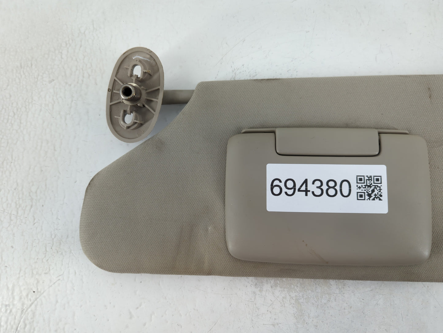 2005-2010 Jeep Grand Cherokee Sun Visor Shade Replacement Driver Left Mirror Fits Fits 2005 2006 2007 2008 2009 2010 OEM Use