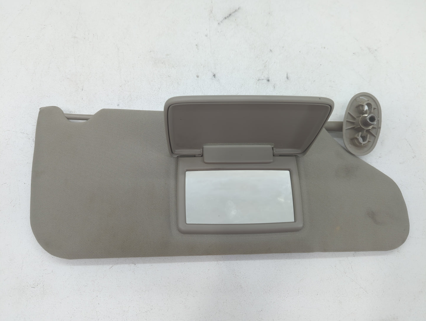 2005-2010 Jeep Grand Cherokee Sun Visor Shade Replacement Passenger Right Mirror Fits Fits 2005 2006 2007 2008 2009 2010 OEM