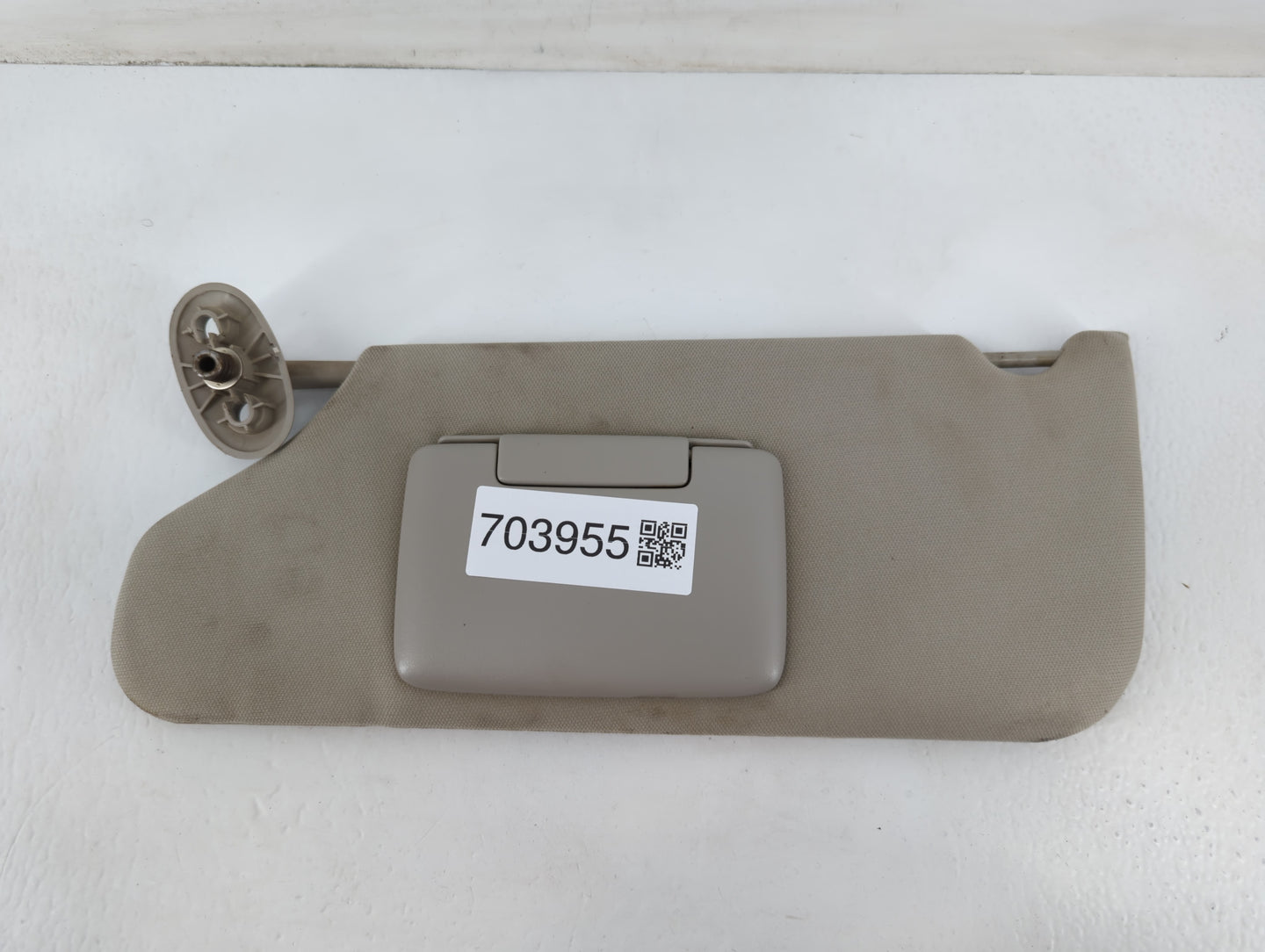2005-2010 Jeep Grand Cherokee Sun Visor Shade Replacement Driver Left Mirror Fits Fits 2005 2006 2007 2008 2009 2010 OEM Use