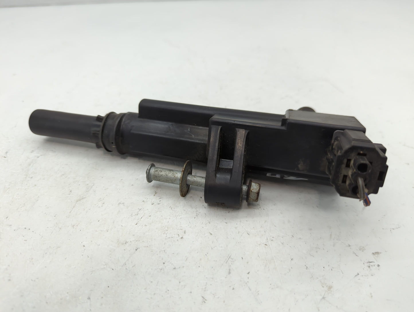 2009-2012 Jeep Liberty Ignition Coil Igniter Pack - Oemusedautoparts1.com