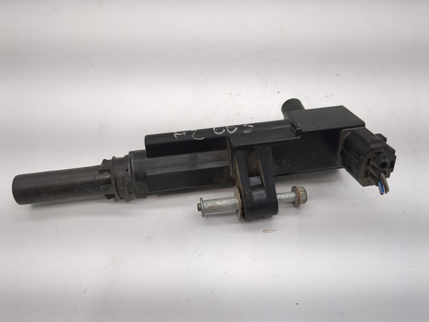 2009-2012 Jeep Liberty Ignition Coil Igniter Pack - Oemusedautoparts1.com